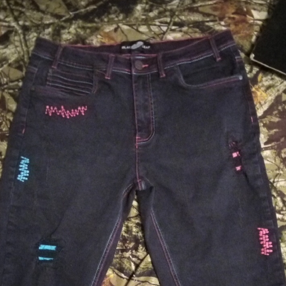 Chic Black and Pink Jean Shorts with Modern Design